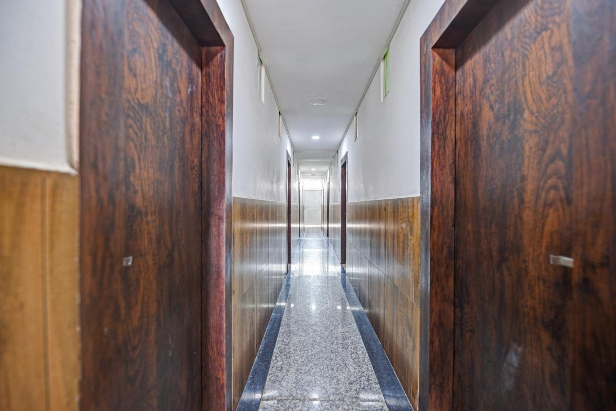 Hotel O Oxy Shivani Residency Ranchi Exterior foto